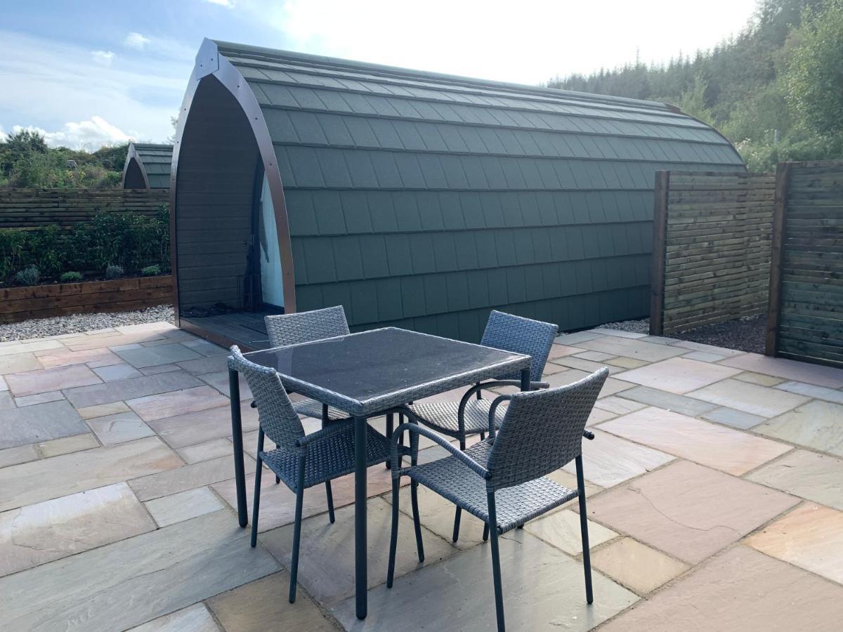 Red Squirrel Pod With Hot Tub Holiday home
